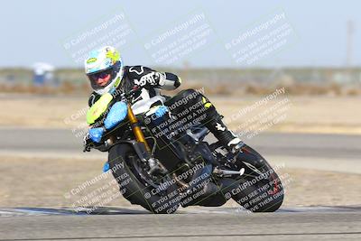 media/Oct-13-2025-Lets Ride (Mon) [[1a1cd08581]]/B Group/1020am (Sweeper)/